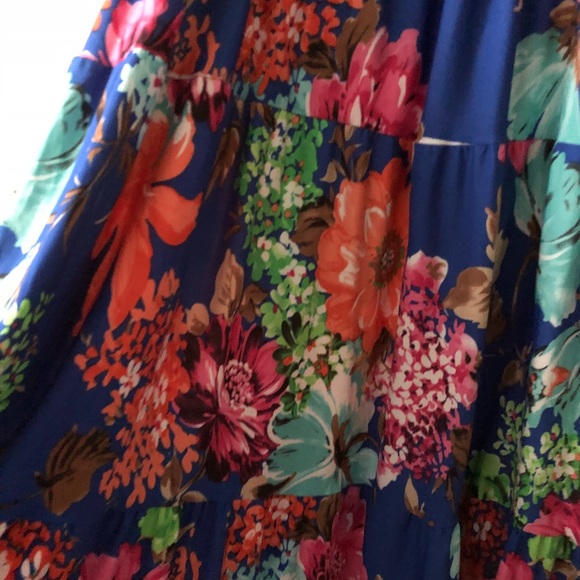 Skit - Picture 3 of 4